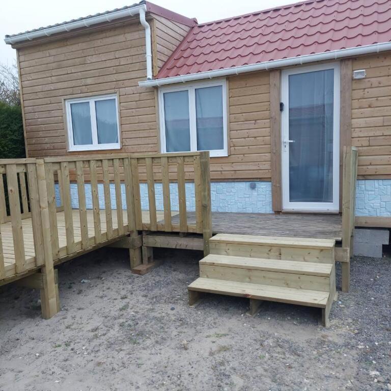 Berck-Plage - 2 Hebergements Insolites Tiny House De 2 A 8 Personnes Zewnętrze zdjęcie